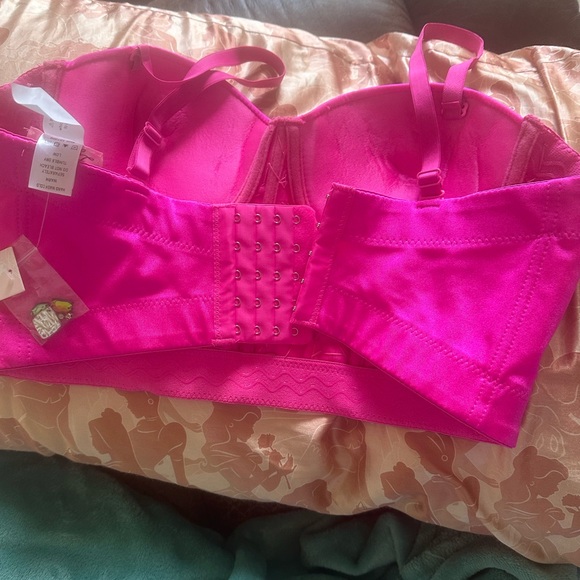 🫶🏼Bejeweled Bustier Cropped Top - Picture 4 of 7